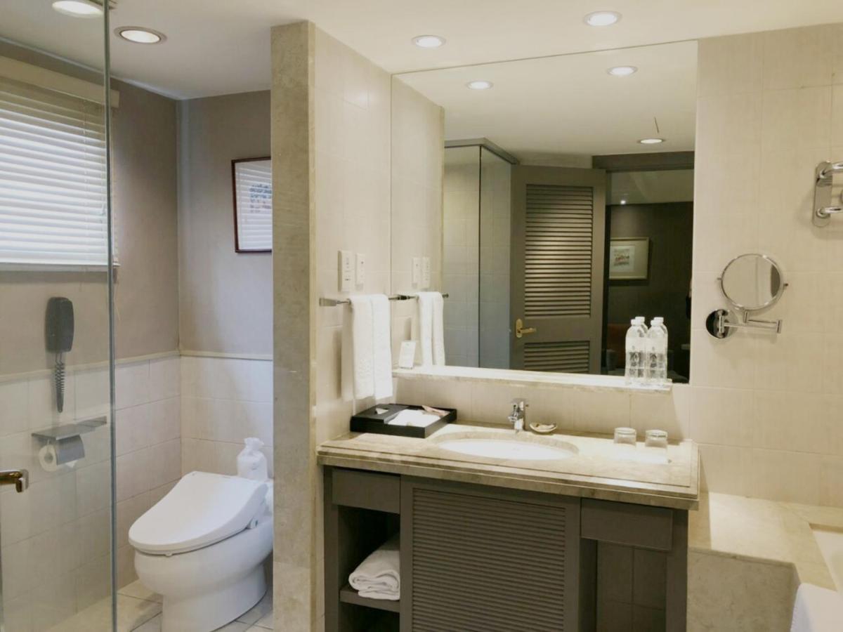 Hotel Royal Hsinchu Exterior foto Bathroom