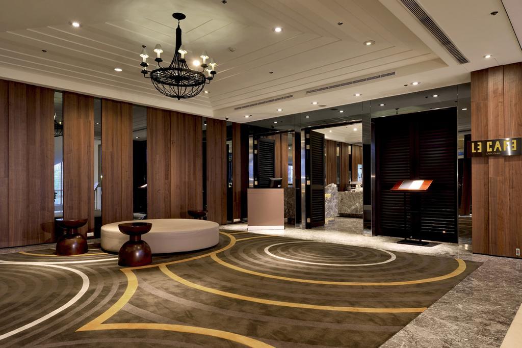 Hotel Royal Hsinchu Exterior foto The lobby of the hotel