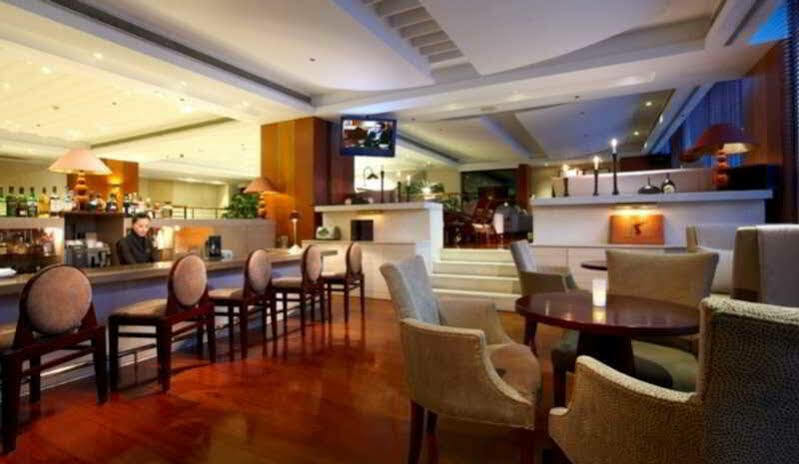 Hotel Royal Hsinchu Exterior foto The interior of the lounge